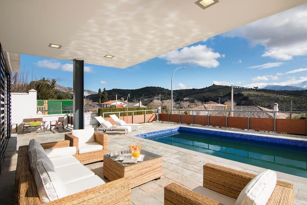 Villa Sierra Уэтор-Сантильян Экстерьер фото