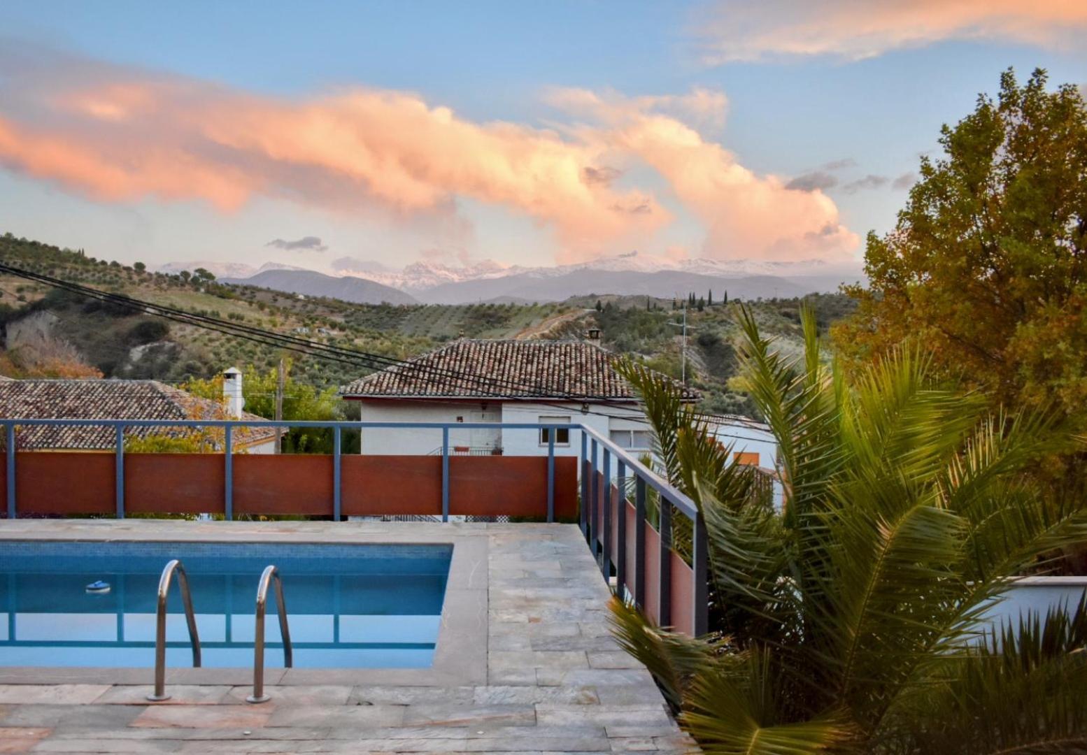 Villa Sierra Уэтор-Сантильян Экстерьер фото